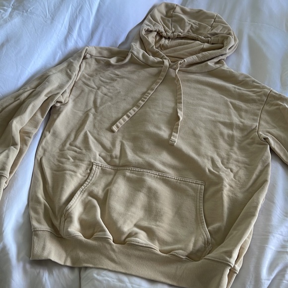 aerie Tops - Aerie “Offline” Oversized Hoodie - Cream - size XS